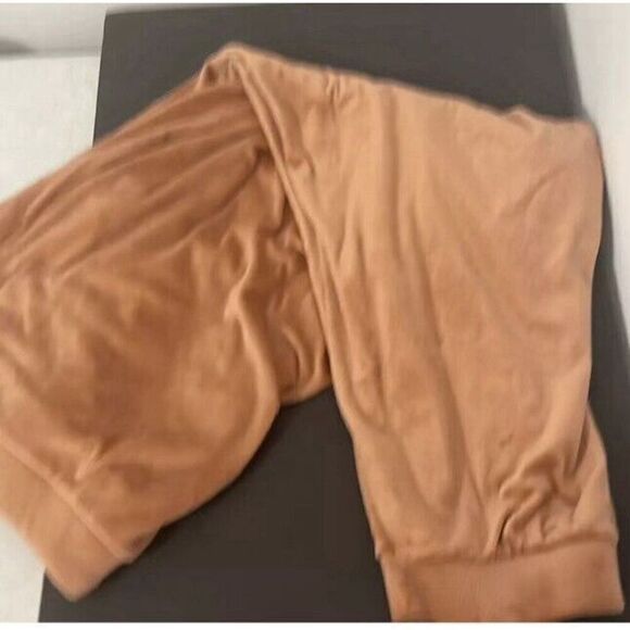Amazon Women’s Velour Fleece Jogger Beige Size 6x NWT - Picture 3 of 3